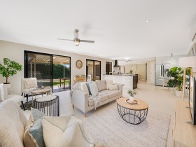 2 Oak Court, Maleny, QLD 4552