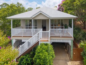 14 Pinewood Circuit, Maleny, QLD 4552