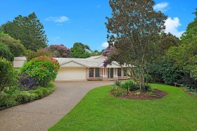 5 Oak Court, Maleny, QLD 4552