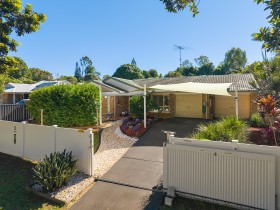 3 Dana Close, Glass House Mountains, QLD 4518