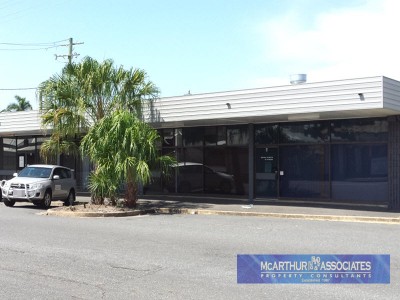 Property in Rockhampton City - $ 1100 PCM plus GST & O/G
