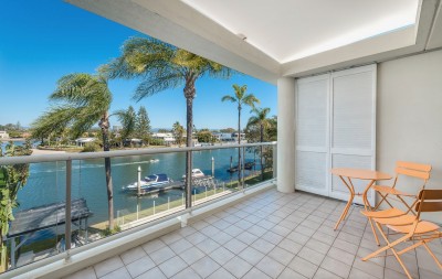 Property in Biggera Waters - $850 Per Week