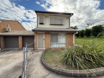Property in Woodridge - $595 Per Week