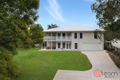 Property in Newtown - Offers over $1.55m 