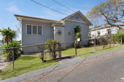 Property in North Ipswich - Offers over $749,000