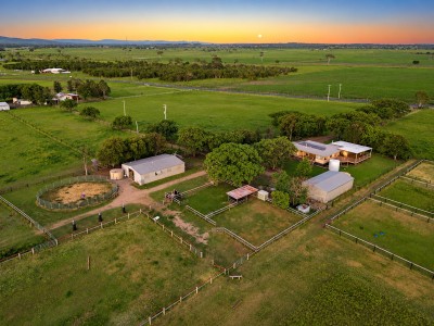 Property in Lower Mount Walker - Offers Over $1.55m