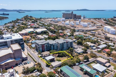 Property in Gladstone Central - Submit All Offers 