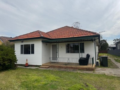 Property For Rent in Guildford West