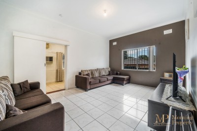 Property For Rent in Guildford
