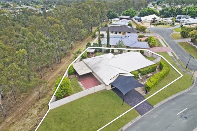 Property in Flinders View - Sold for $956,000