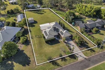 Property in Deebing Heights - Interest Above $1,250,000