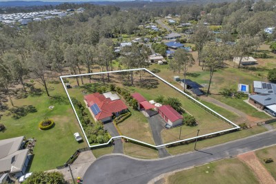 Property in Deebing Heights - Interest Above $1,390,000