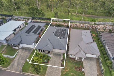 Property in Deebing Heights - Interest Above $949,000