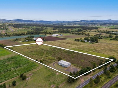 Property in Grantham - $665,000 Neg!