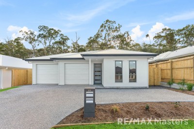 Property in Park Ridge - Leased