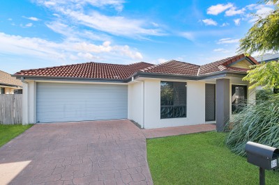 Property in Calamvale - BEST OFFER BY 5PM 31/07/2025