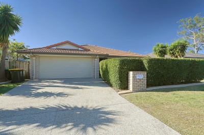 Property in Doolandella - * Under Contract - for $1.2Mil *