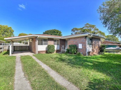 Property in Acacia Ridge - Submit all offers 25th Jul 5pm