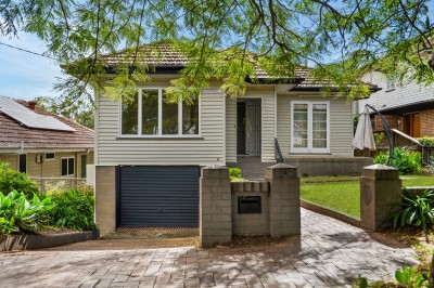 Property in Balmoral - $900 per week