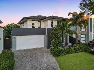 Property in Rochedale - Offers over $1,649,000