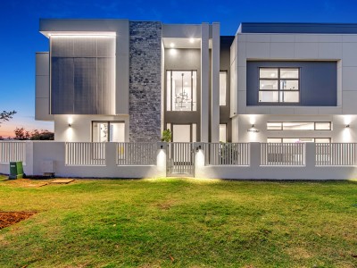 Property in Rochedale - For Rent $1850 per week