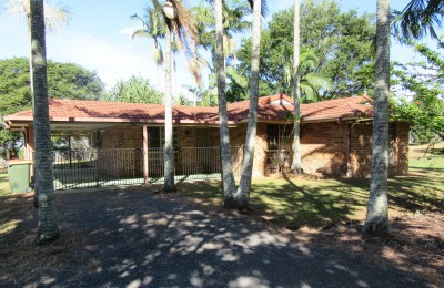 237 MANSFIELD ROAD, Elimbah, QLD 4516