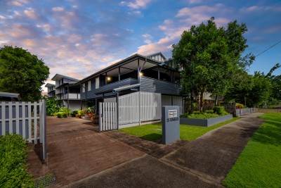 23-25 Charles Street, Cairns North, QLD 4870