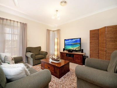 11 Vanessa Ct, Alice River, QLD 4817