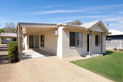1/13 Moor Court, Kelso, QLD 4815