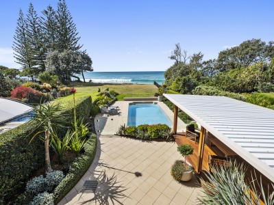 Property For Rent in Sapphire Beach