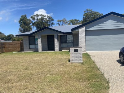 Property in Urangan - Leased