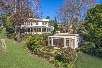 Property in Balmoral Ridge - Sold for $1,446,000
