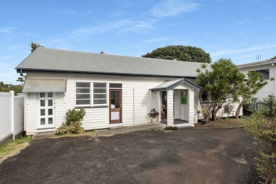 Property in Maleny - FOR LEASE - CONTACT AGENT