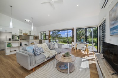 Property in Maleny - PRICE GUIDE $1,625,000