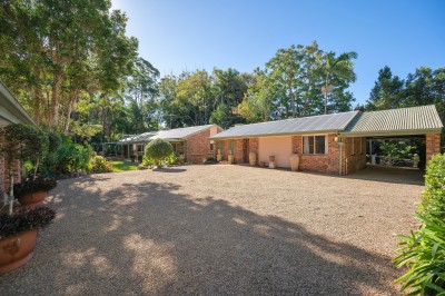 Property in Reesville - PRICE GUIDE $1,550,000