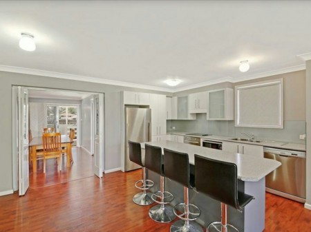 FAMILY HOME WITH TWO BATHROOMS