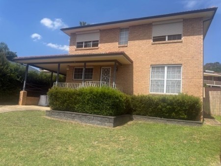 GREAT FAMILY HOME !!!