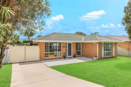 RENOVATED HOME WITH POTENTIAL GRANNY FLAT OPPURTUNITY!!!