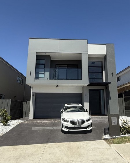 BEAUTIFUL QUALITY HOME!!