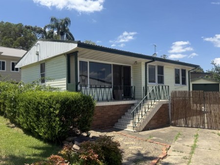 Spacious 3-Bedroom Home in a Quiet, Convenient Ashcroft Location