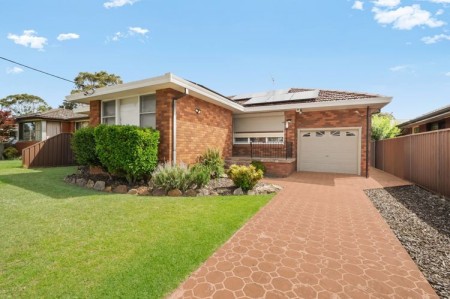 IDEAL FAMILY LIVING IN A PRIME CAMPBELLTOWN LOCATION !!!