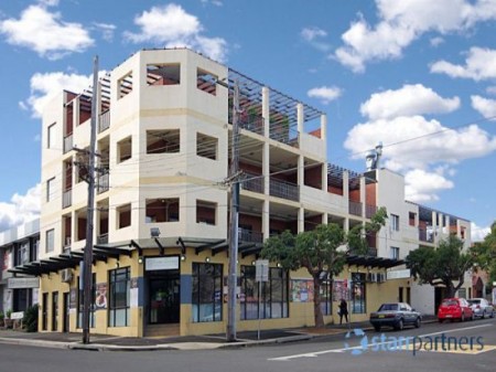MODERN UNIT IN THE HEART OF BANKSTOWN