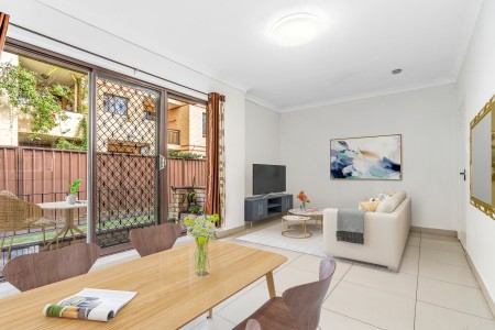 2 BEDROOM UNIT 500M TO AUBURN STATION