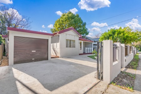 FULLY RENOVATED SUPER SIZED HOME IN A GREAT LOCATION