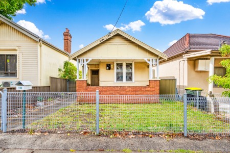 CLASSIC COTTAGE IN A PRIME LOCATION