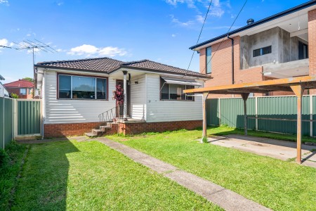 NEAT 3 BEDROOM HOME ON A  436SQM BLOCK