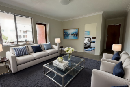 FRESHLY RENOVATED 2 BED 1 BATHROOM UNIT