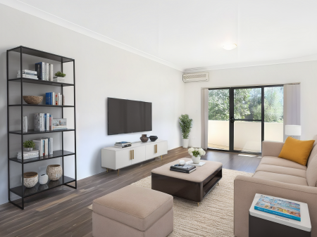 MODERN COMFORT IN A PRIME LOCATION - OPEN TO VIEW SATURDAY 10-10.30AM