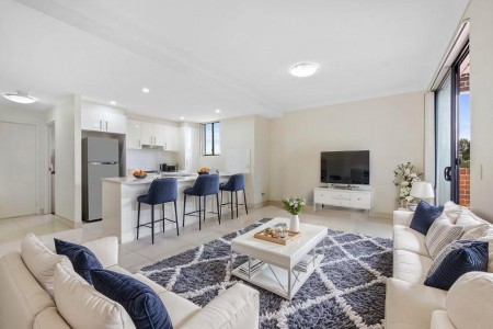 2 OF EVERYTHING - 2 BR, 2 BATHROOMS, 2 CARSPACES - 120SQM ON TITLE