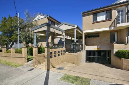 ONE OF A KIND TOWN HOUSE